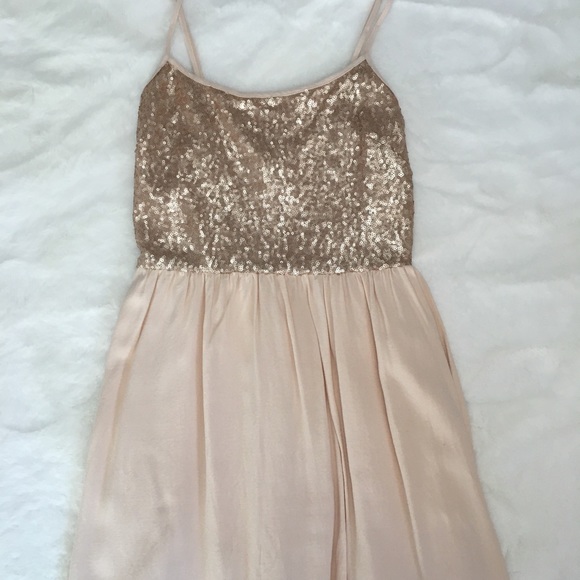 Pink sequin dress - Picture 1 of 2